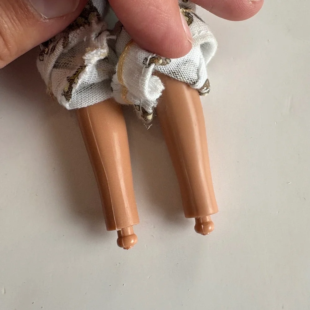Bratz Yasmin Doll 2001‎ MGA Entertainment Brown Hair Monkey Pajama Pants Y2K